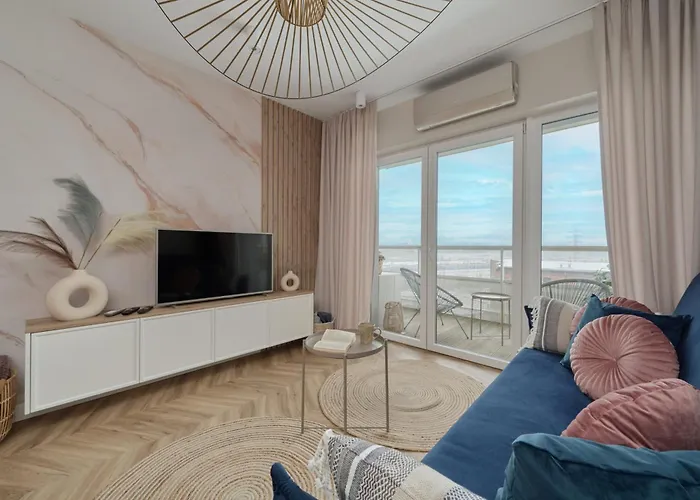 Elegant With Balcony Krakowska By Renters Prestige Appartement Wrocław