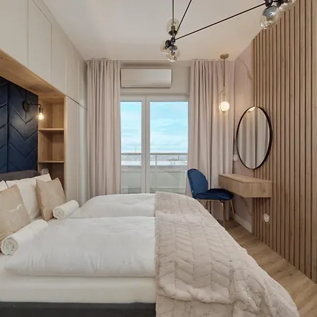 Elegant With Balcony Krakowska By Renters Prestige * 弗罗茨瓦夫