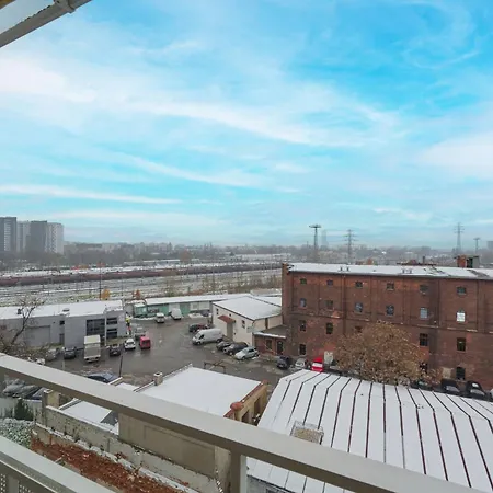 Elegant With Balcony Krakowska By Renters Prestige شقة *